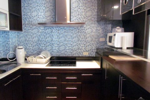 Condominio de 2 dormitorios en Pattaya, Tailandia № 242814