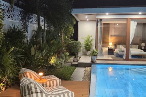 Villa in Hua Hin, Thailand 3 bedrooms № 241962 - photo 2
