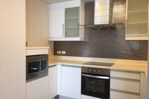 Condominio de 2 dormitorios en Pattaya, Tailandia № 242532 - foto 2