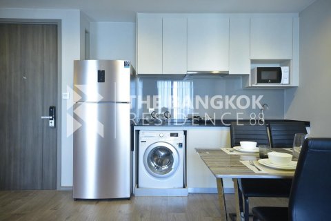 Condo in Bangkok, Thailand, 2 bedrooms № 248980