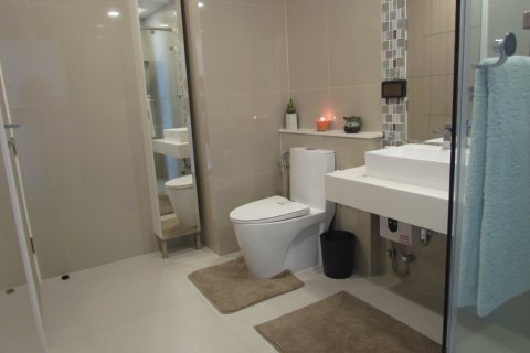 Condominio de 1 dormitorio en Pattaya, Tailandia № 242398 - foto 11