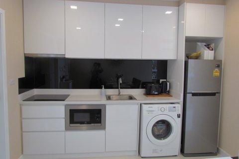 Condominio de 1 dormitorio en Pattaya, Tailandia № 242398 - foto 23