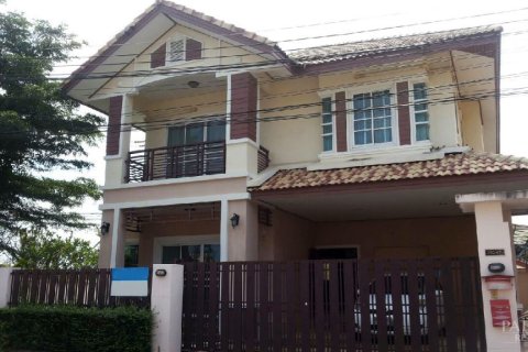 Casa de 4 dormitorios en Pattaya, Tailandia № 243111 - foto 13