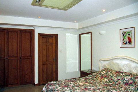 Condominio de 1 dormitorio en Pattaya, Tailandia № 242338 - foto 9