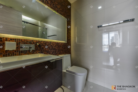 Condo in Bangkok, Thailand, 2 bedrooms № 201913 - photo 4
