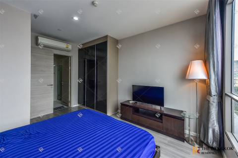 Condo in Bangkok, Thailand, 2 bedrooms № 201913 - photo 6