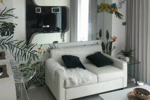 Condo in Bang Lamung, Thailand, 1 bedroom  № 254853 - photo 2
