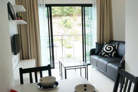 Estudio en el condominio en Pattaya, Tailandia № 242285