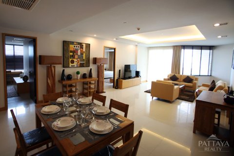 Condominio de 2 dormitorios en Pattaya, Tailandia № 242944 - foto 2