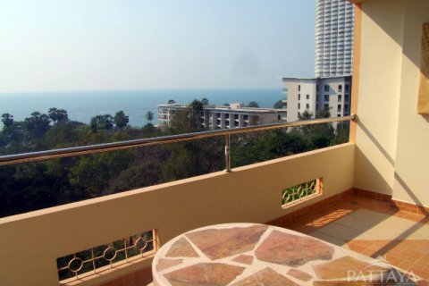 Condo in Pattaya, Thailand, 2 bedrooms № 242432 - photo 22