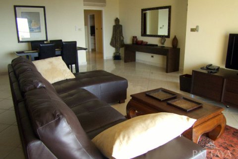 Condo in Pattaya, Thailand, 2 bedrooms № 242432 - photo 9