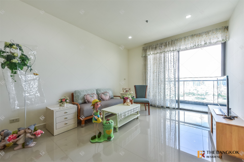 Condo in Bangkok, Thailand, 2 bedrooms № 254921 - photo 7