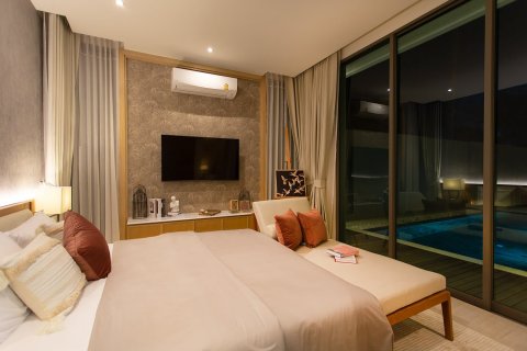 House in Bang Tao, Thailand 3 bedrooms № 84819 - photo 10