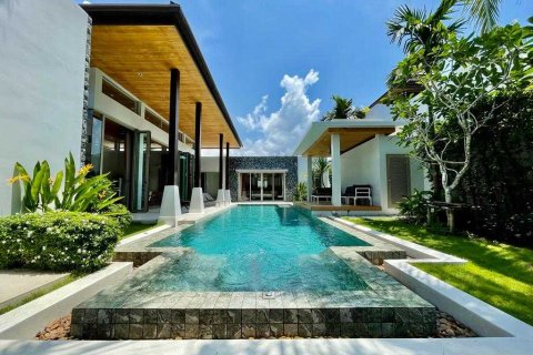 Casa de 4 dormitorios en Bang Tao, Tailandia № 99461