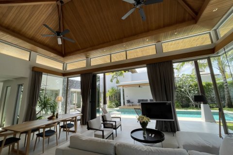 Casa de 4 dormitorios en Bang Tao, Tailandia № 99461 - foto 9