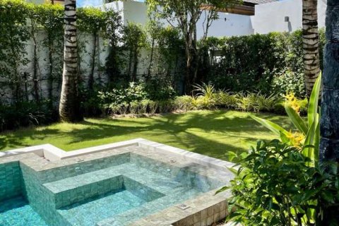 Casa de 4 dormitorios en Bang Tao, Tailandia № 99461 - foto 28