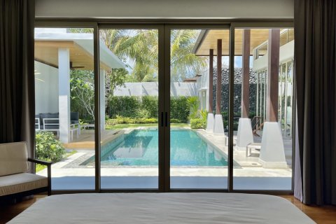 Casa de 4 dormitorios en Bang Tao, Tailandia № 99461 - foto 16