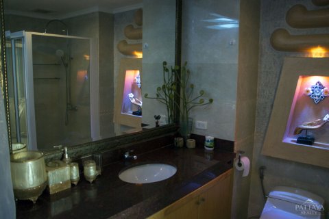 Condo à Pattaya, Thaïlande, 2 chambres  № 242343 - photo 17