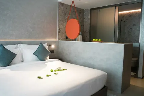 Estudio en el condominio en Bang Tao, Tailandia № 120946 - foto 5