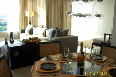 Condominio de 2 dormitorios en Pattaya, Tailandia № 242780