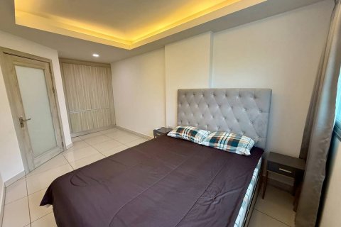 Condominio de 2 dormitorios en Pattaya, Tailandia № 198767 - foto 11