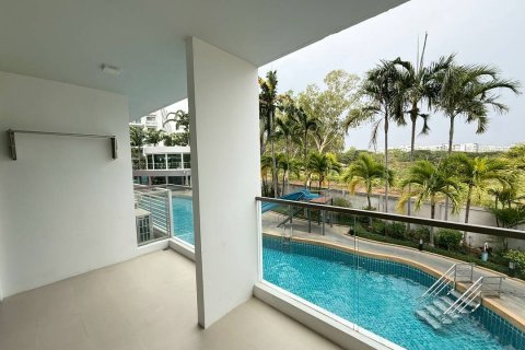 Condominio de 2 dormitorios en Pattaya, Tailandia № 198767 - foto 10