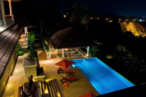 Villa on Layan Beach, Thailand 6 bedrooms № 70935