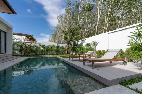 Chalet de 3 dormitorios en Bang Tao, Tailandia № 210004 - foto 15