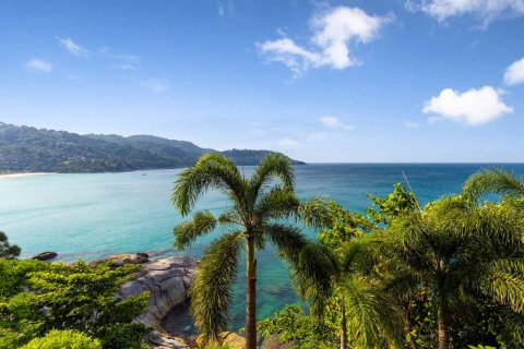 Chalet de 5 dormitorios en Kata, Tailandia № 153765 - foto 14