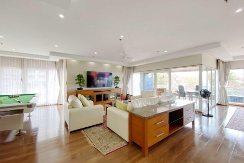 Condominio de 2 dormitorios en Pattaya, Tailandia № 121148 - foto 6