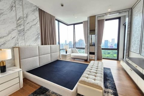 Condominio de 4 dormitorios en Pathum Wan, Bangkok, Tailandia № 163887 - foto 5