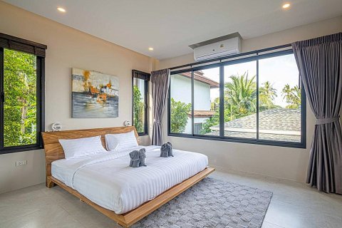 Chalet de 3 dormitorios en Ko Samui, Tailandia № 154491 - foto 14