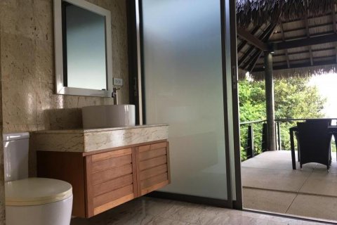 Villa in Phuket, Thailand 3 Schlafzimmer № 67936 - Foto 11