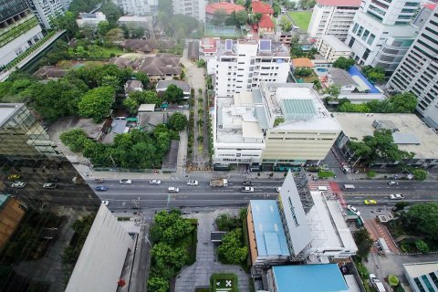Condominio de 2 dormitorios en Watthana, Bangkok, Tailandia № 167039 - foto 12