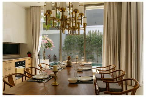 Chalet de 3 dormitorios en Bang Tao, Tailandia № 210013 - foto 9