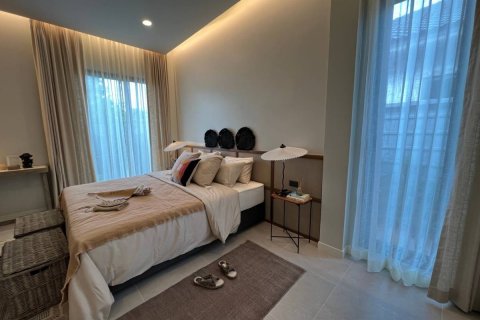 Chalet de 3 dormitorios en Pattaya, Tailandia № 118475 - foto 3