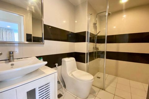 Condominio de 1 dormitorio en Pattaya, Tailandia № 135278 - foto 10