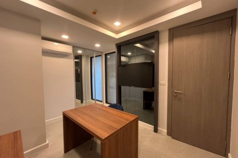 Condominio de 3 dormitorios en Pattaya, Tailandia № 120660 - foto 8
