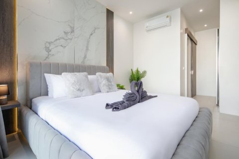 Propiedad 286.2 m2 en Bang Tao, Tailandia № 202066 - foto 15