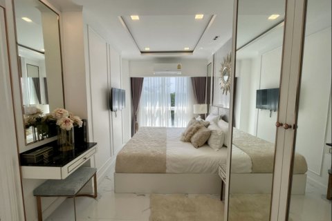Off-Plan Empire Tower in Pattaya, Thailand № 19638 - Foto 11