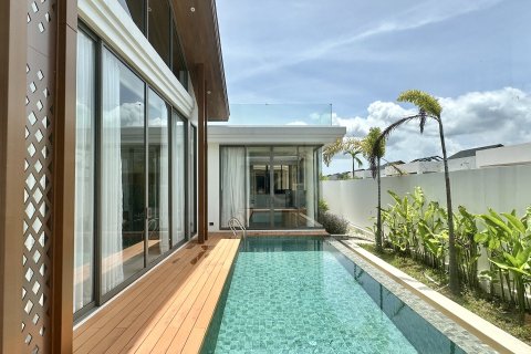 Chalet de 3 dormitorios en Bang Tao, Tailandia № 210009