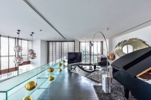 Condo à Khlong San, Bangkok, Thaïlande, 4 chambres № 168002 - photo 3