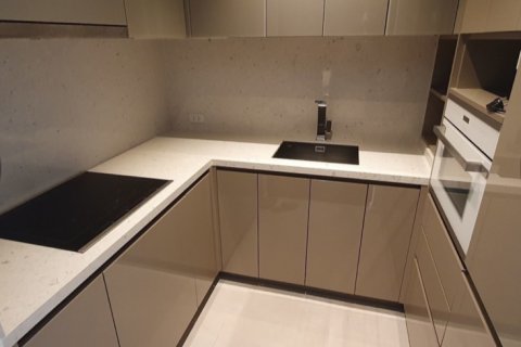 Condominio de 2 dormitorios en Watthana, Bangkok, Tailandia № 164914 - foto 4