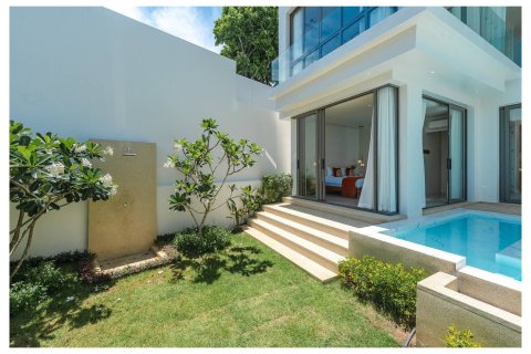 Chalet de 4 dormitorios en Bang Tao, Tailandia № 210017 - foto 8