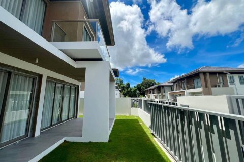 Casa de 4 dormitorios en Pattaya, Tailandia № 146367 - foto 19