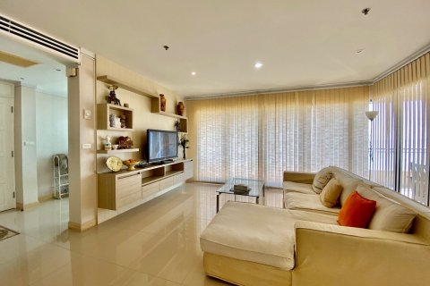 Condominio de 3 dormitorios en Pattaya, Tailandia № 121088 - foto 7
