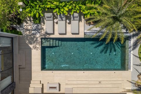 Chalet de 3 dormitorios en Bang Tao, Tailandia № 152578 - foto 18