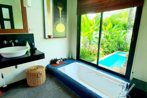 Chalet de 3 dormitorios en Rawai, Tailandia № 74456 - foto 10
