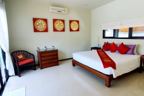 Chalet de 3 dormitorios en Rawai, Tailandia № 74456 - foto 11