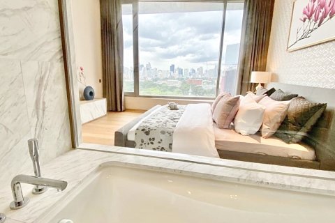 Condominio de 2 dormitorios en Bang Rak, Bangkok, Tailandia № 164850 - foto 9